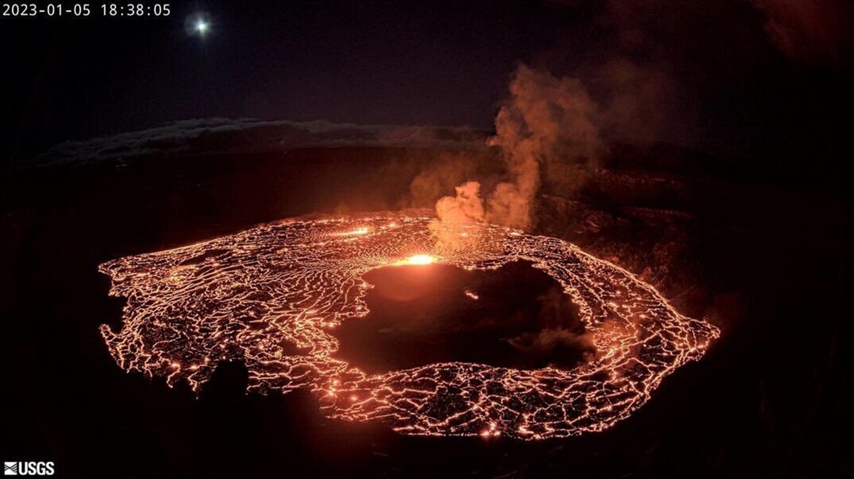 Kilauea Yanarda'nda patlama: Risk seviyesi krmzya ykseltildi