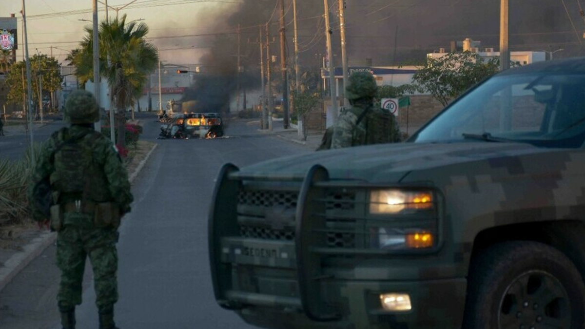 Meksika'da El Chapo'nun o�lunun yakalanmas�yla ��kan �at��malarda 29 ki�i �ld�