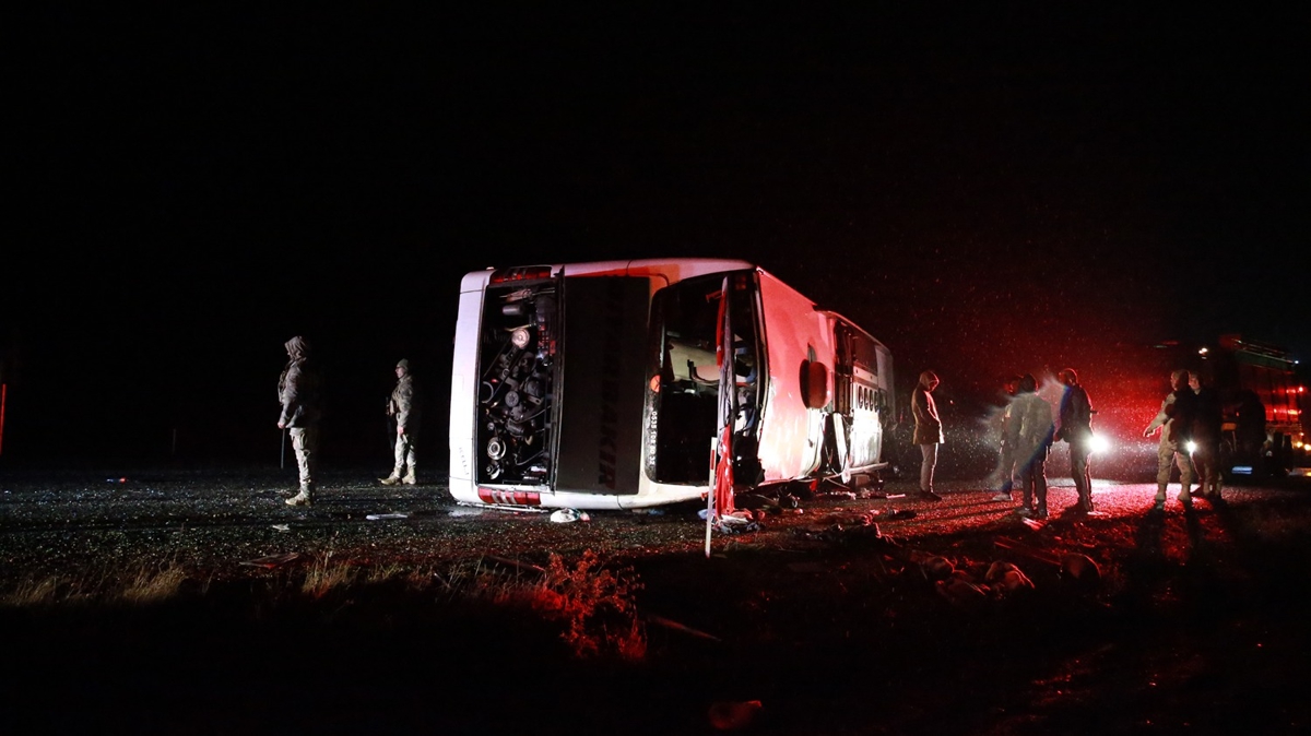 Diyarbakr'da korkun kaza: ok sayda l ve yaral var