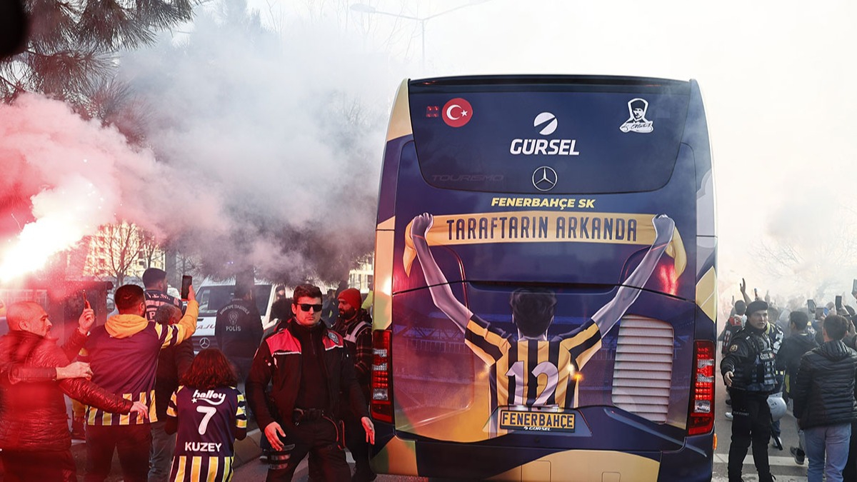 Fenerbahe dev derbi iin lker Stad'nda 