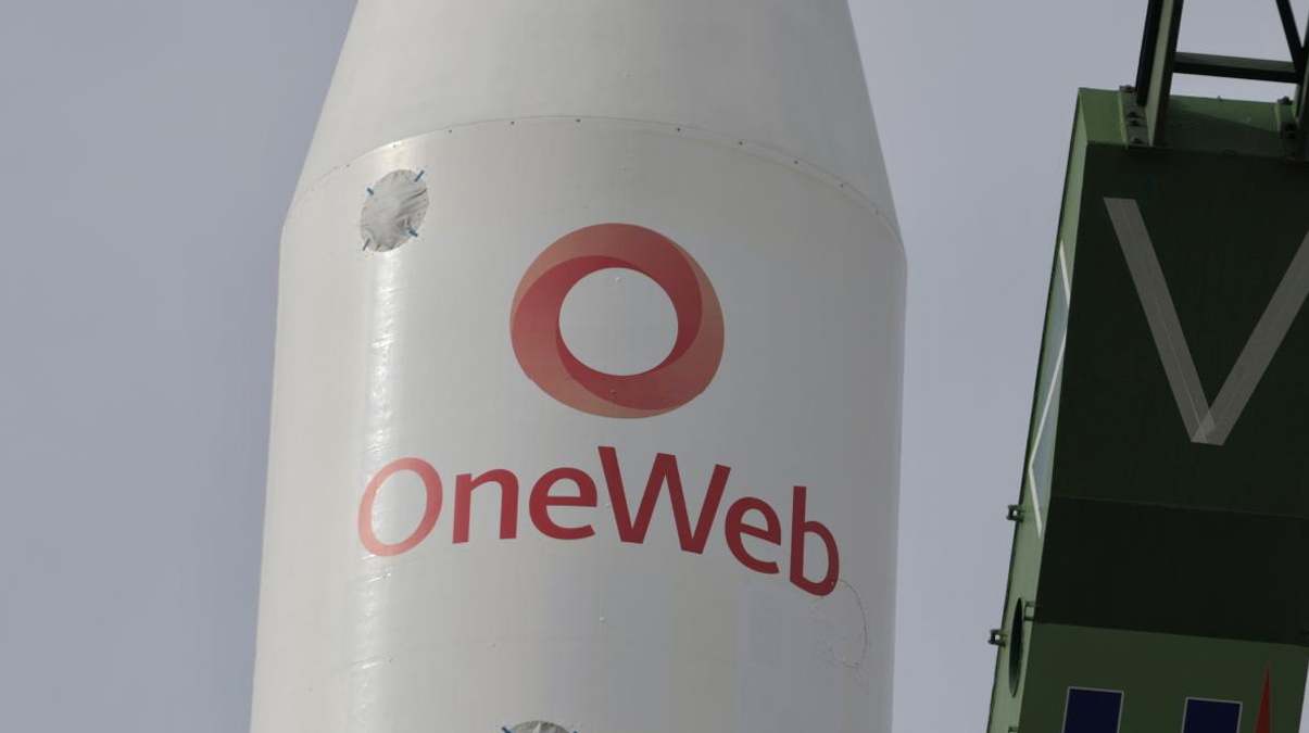 SpaceX, OneWeb i�in 40 uydu birden f�rlatt�