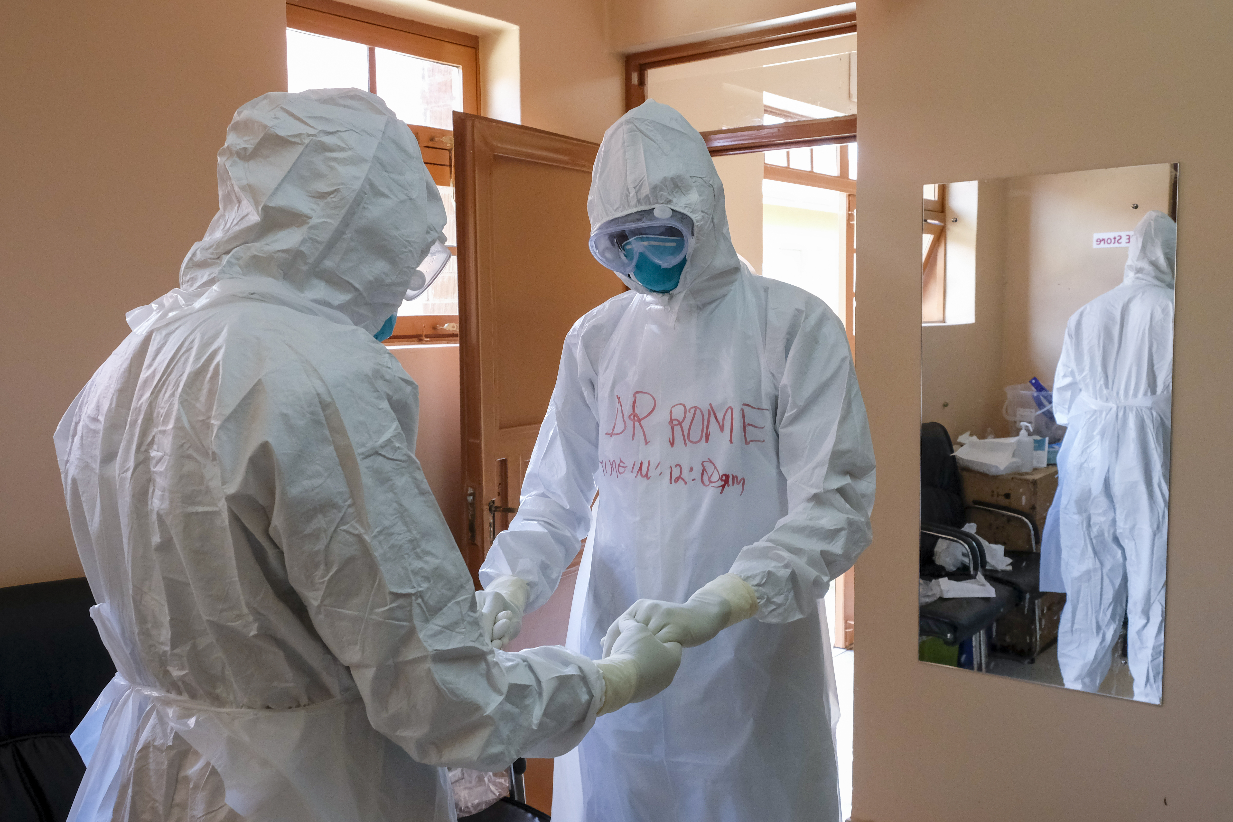 Ebola salgn Uganda'da sona erdi