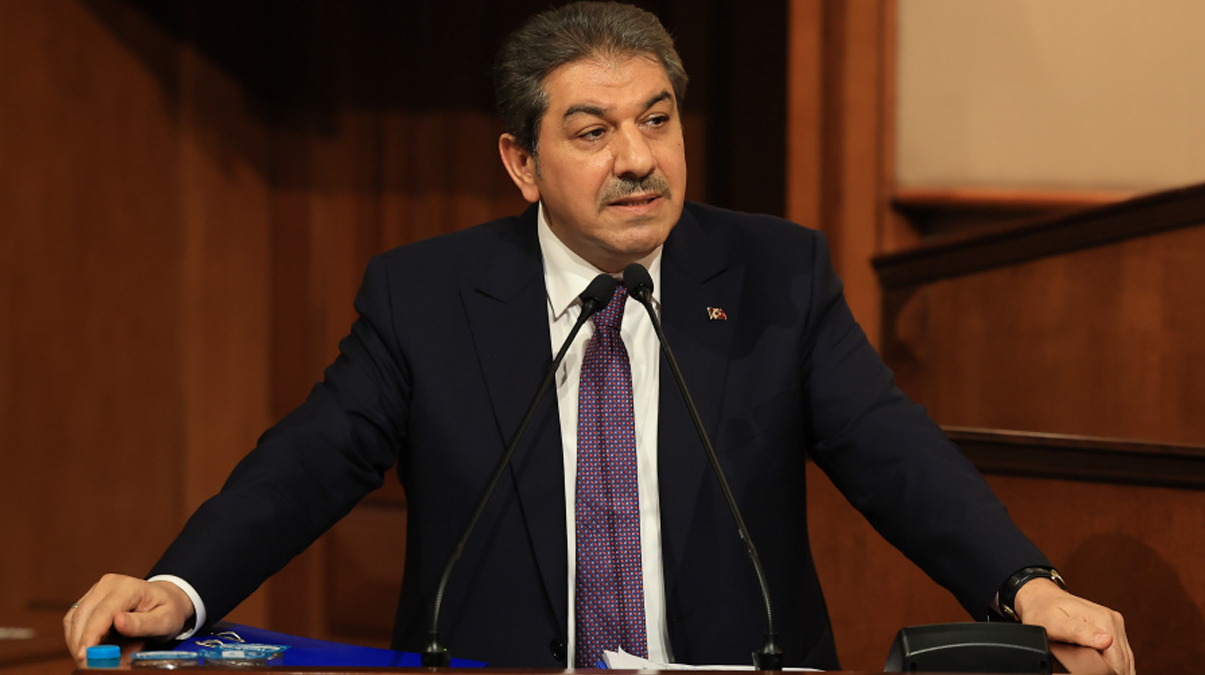 G�ksu'dan �mamo�lu'na 'metro' tepkisi: �nsan bunu s�ylerken utan�r