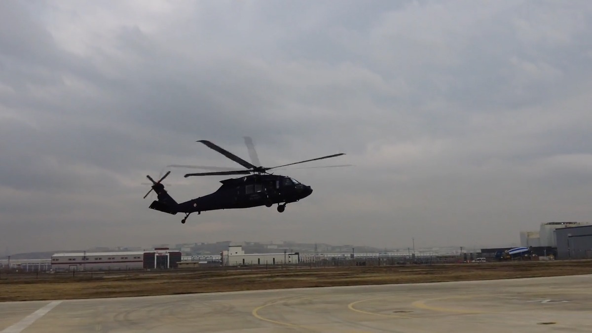Hava Kuvvetleri Komutanlna ilk T-70 tipi helikopter teslim edildi
