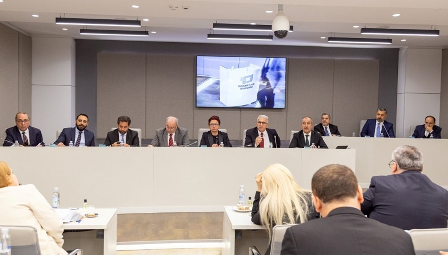 Resmi �lan ve Reklam Y�netmeli�i B�K Genel Kurulu'nda kabul edildi