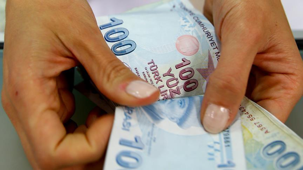 1 milyar 847 milyon TL Evde Bak�m Yard�m� hesaplara yatmaya ba�lad�