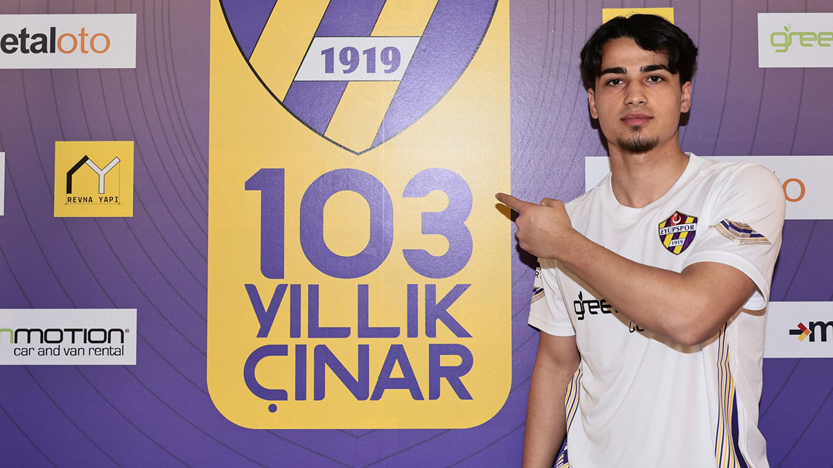 Ey�pspor, Bu�ra �a�l�yan'� transfer etti