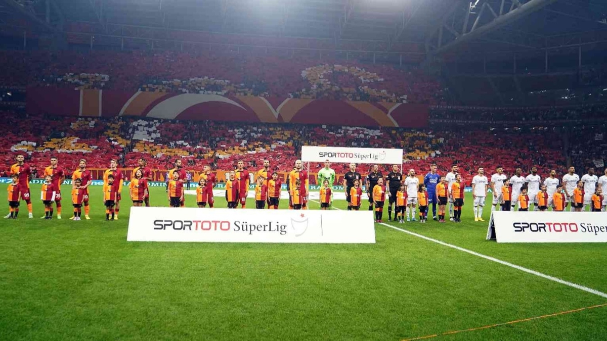 Galatasaray'n Alanyaspor ma kadrosu akland! 8 eksik var