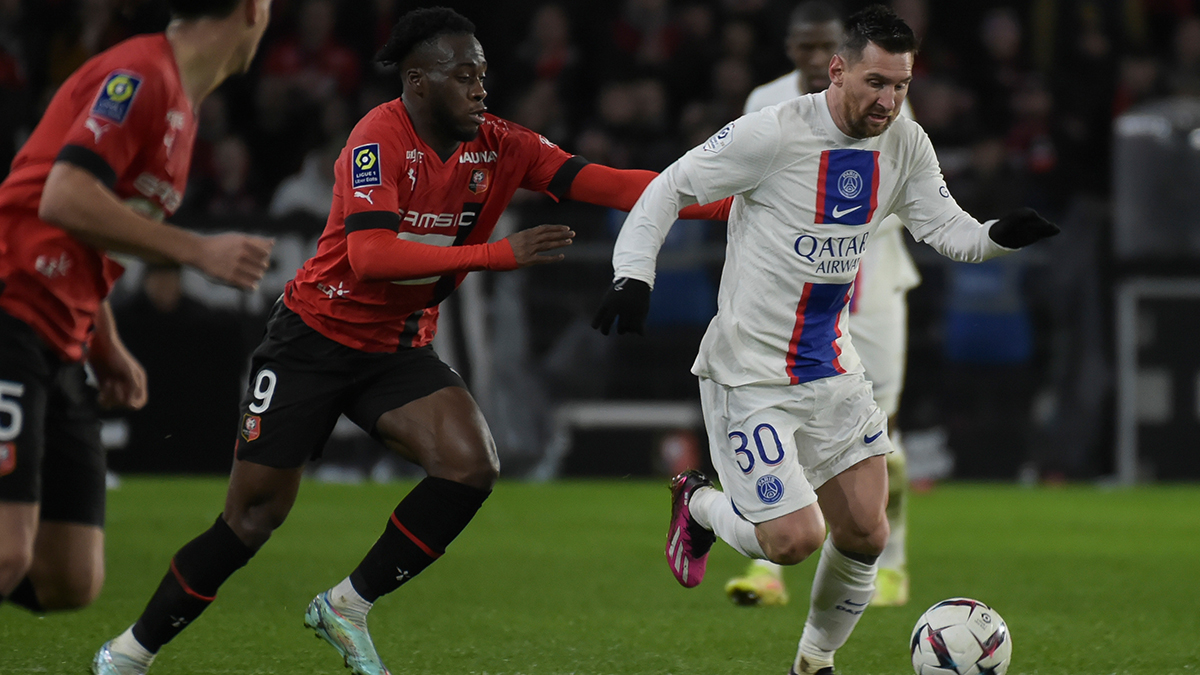 PSG deplasmanda kay�p!