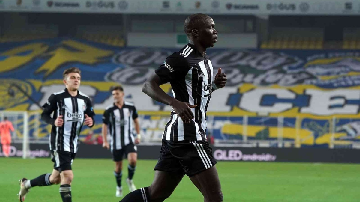 Vincent Aboubakar'n imzas an meselesi