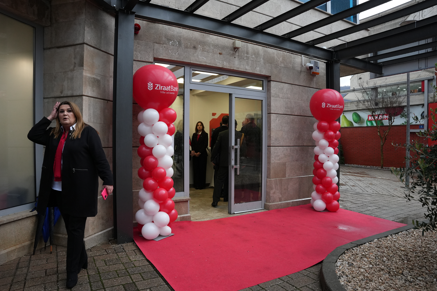 Ziraat Bankas�, Bosna Hersek'te 2 �ube daha a�t�