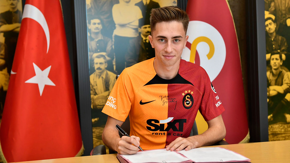 Galatasaray'dan �zg�r Baran Aksaka'ya yeni s�zle�me