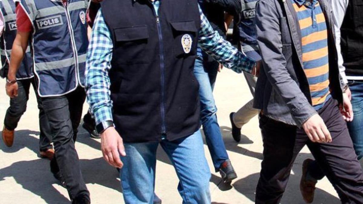 �� yeri ve ara�ta 10 tabanca ele ge�irildi