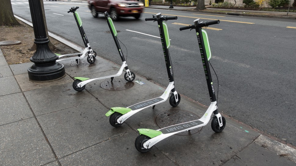 Paris'te elektrikli scooterlar i�in 2 Nisan'da referandum yap�lacak