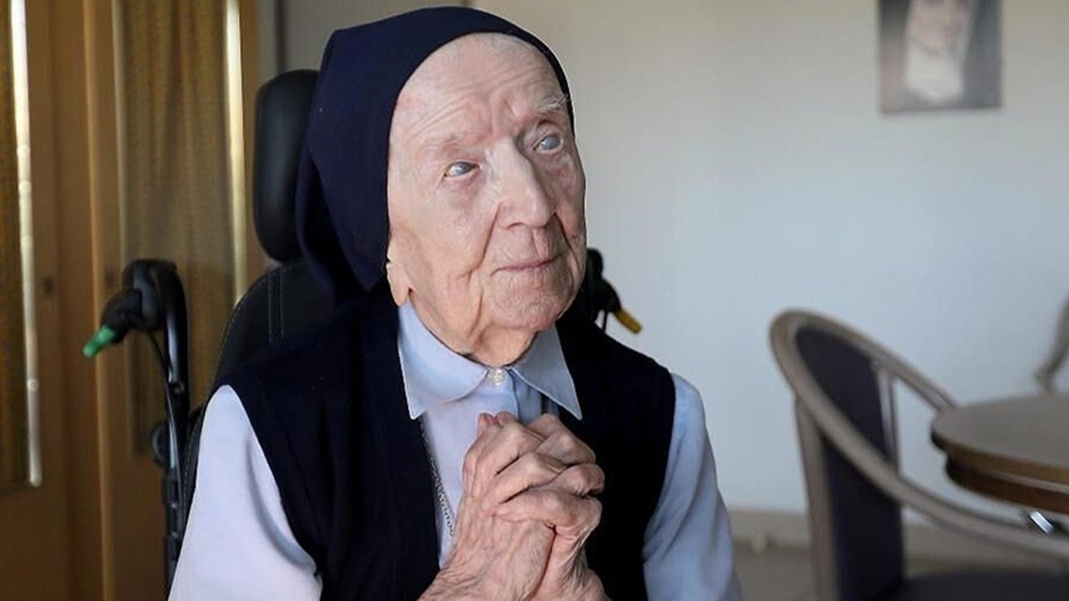 Dnyann en yal insan Fransz rahibe 118 yanda ld 