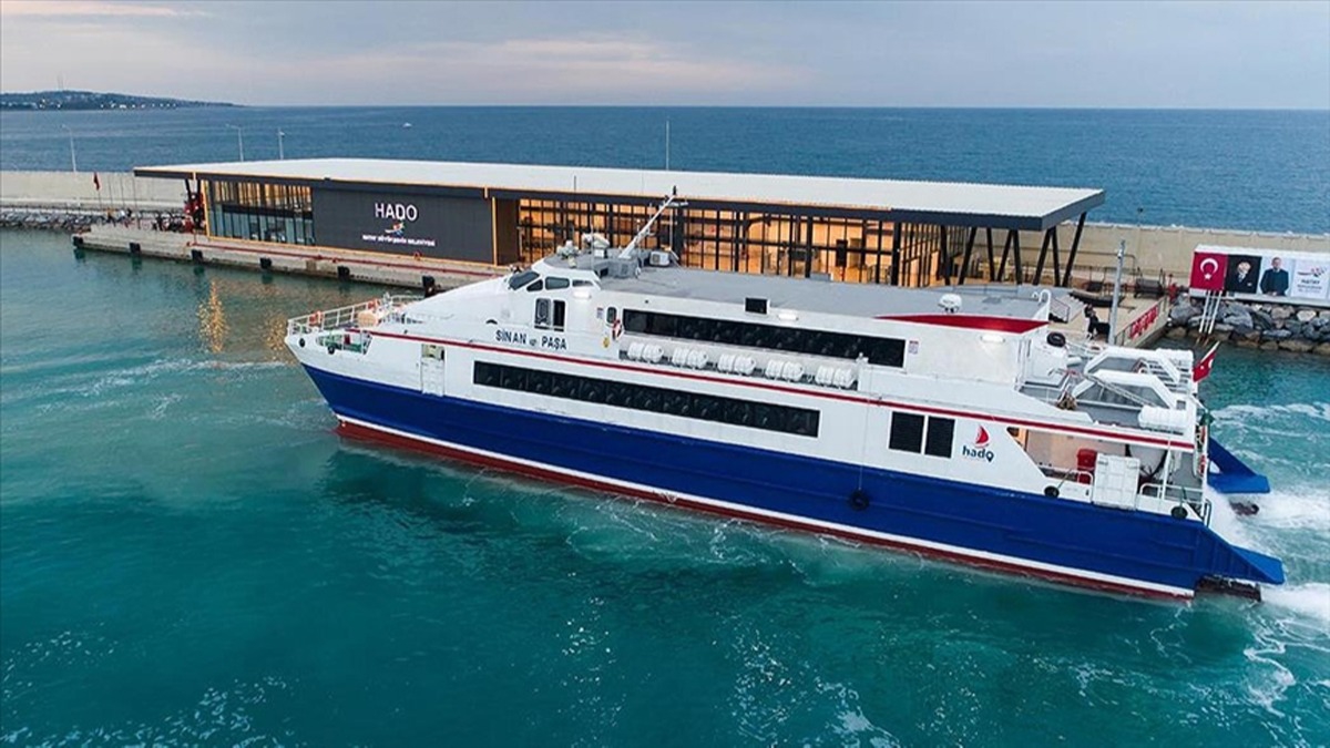 KKTC, Girne-Mersin seferi için Ro-Ro gemisi satın aldı