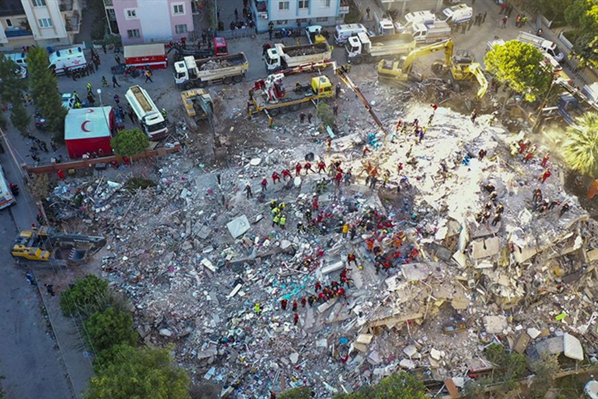 Depremde y�k�lan Emrah Apartman� davas�nda ek bilirki�i raporu beklenecek