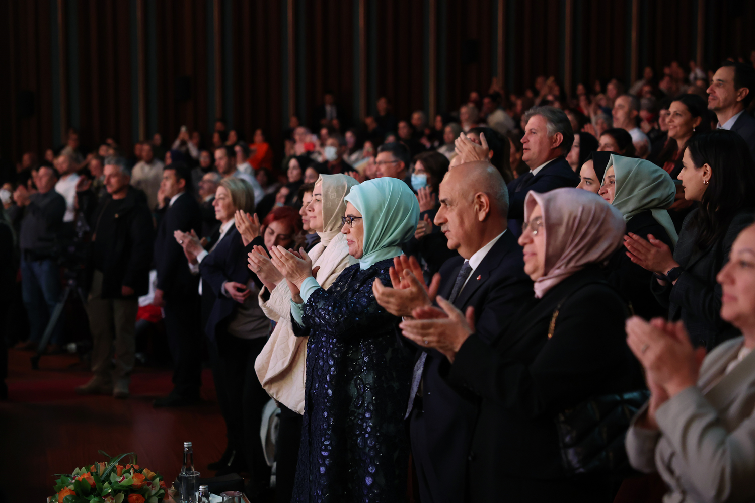 Emine Erdo�an 'Turandot' operas�n� izledi