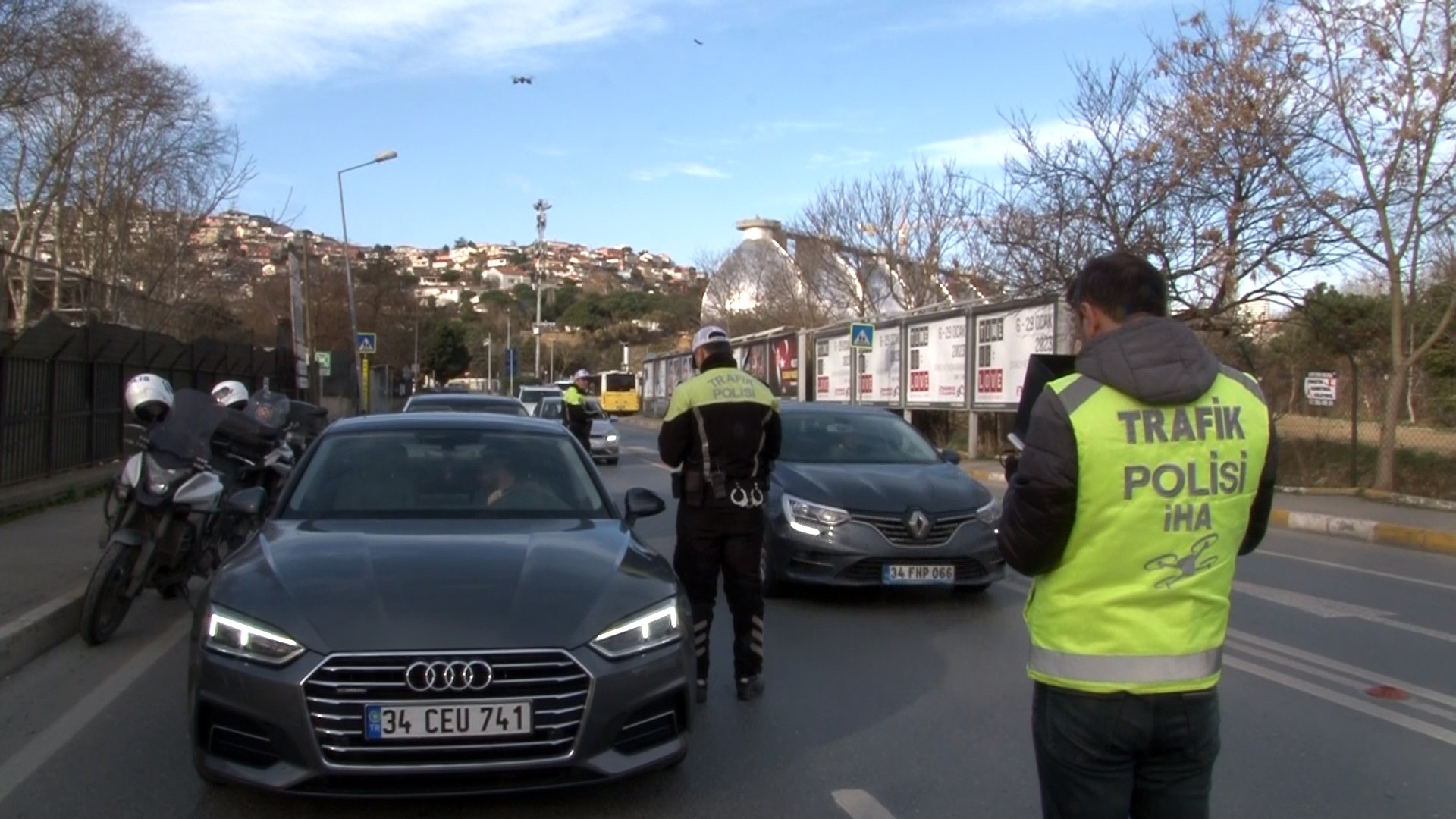 �stanbul'da dron ile trafik denetimi