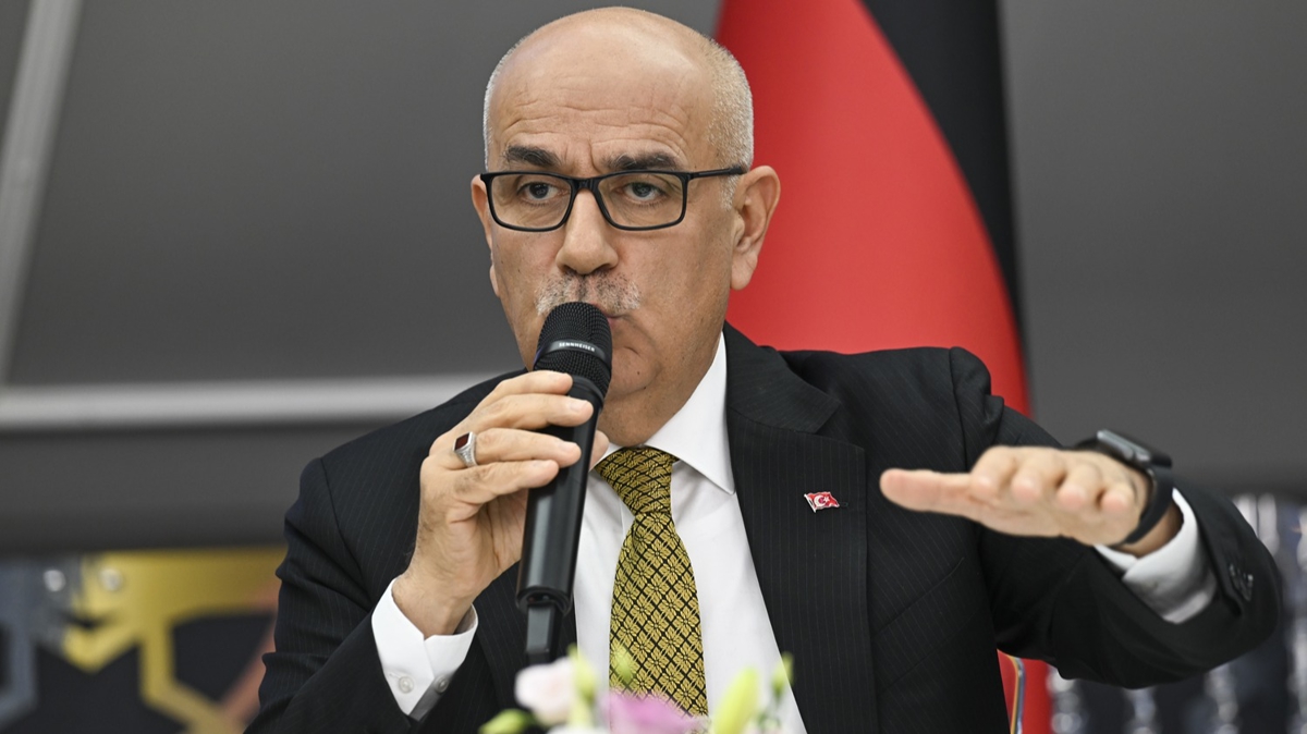 Bakan Kirici: Bulunduunuz lkede asimile olmadan entegre olun ve retmeye devam edin