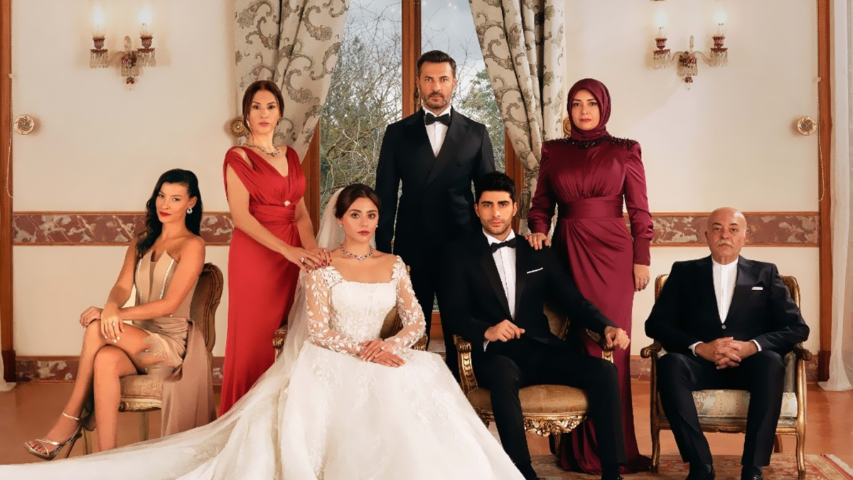 K�z�lc�k �erbeti son b�l�m tekrar� ne zaman? Show Tv yay�n ak��� K�z�lc�k �erbeti tekrar b�l�m� saatleri