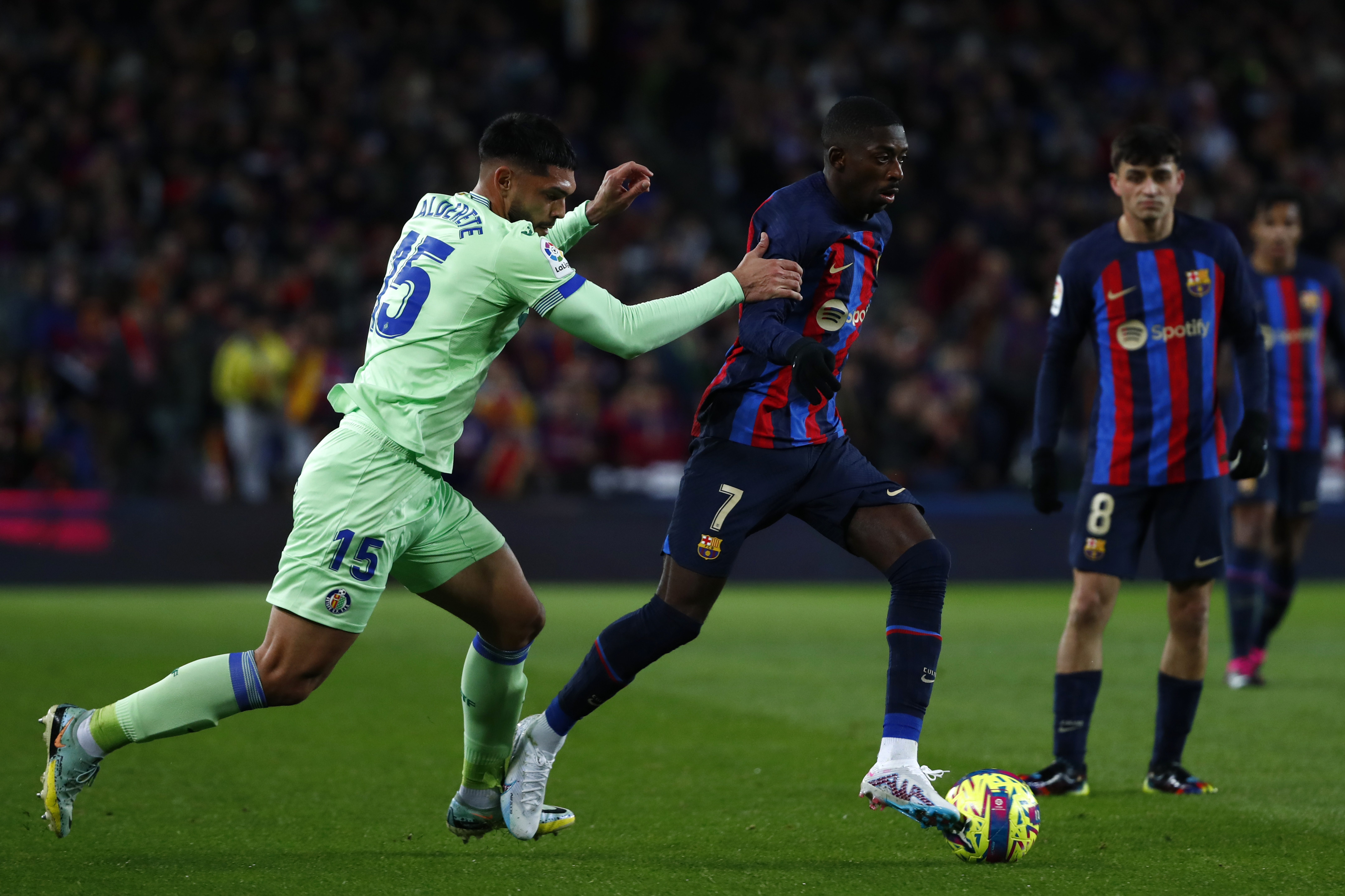 Barcelona tek golle 3 puan� ald�