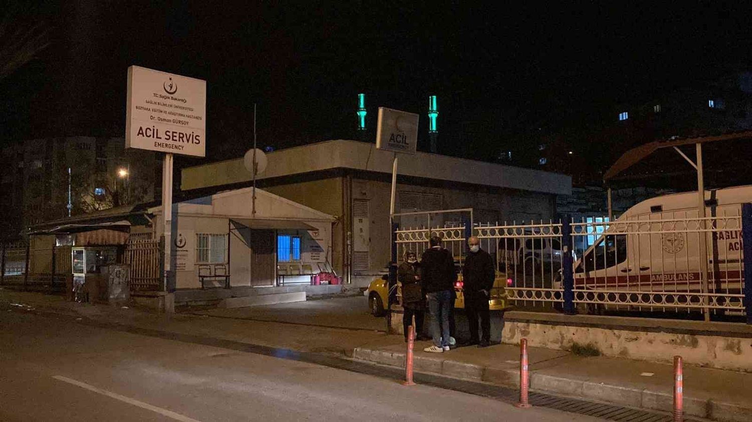 �ki grup aras�nda ��kan silahl� ve b��akl� kavgada 2 ki�i hayat�n� kaybetti