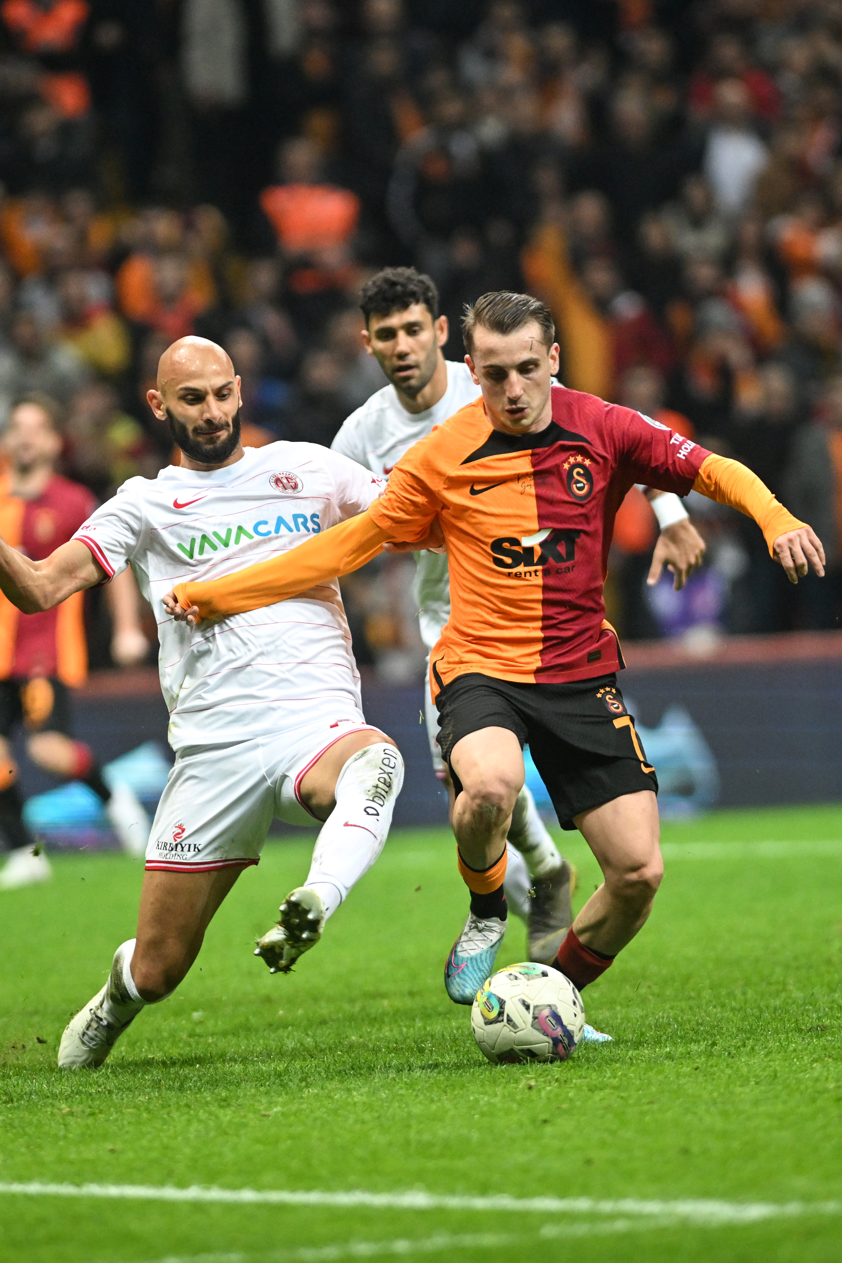 Kerem Akt�rko�lu: Ma� ma� gidiyoruz
