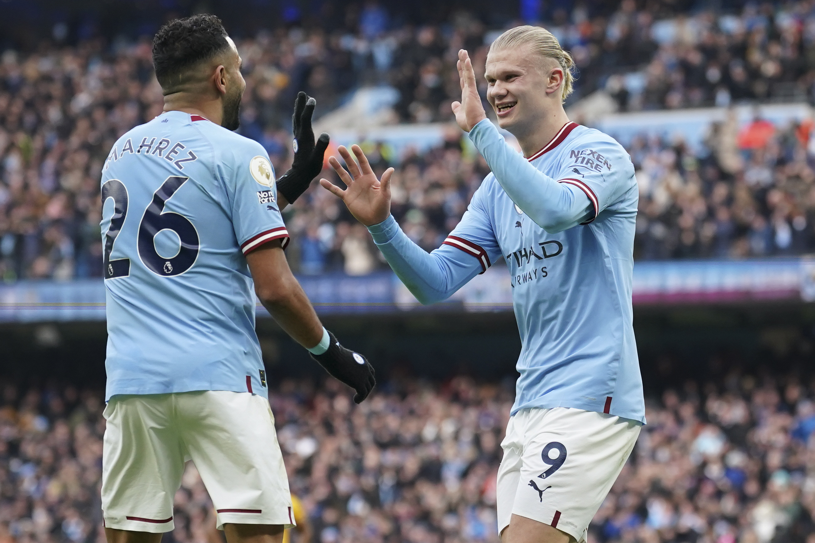 Manchester City, Wolverhampton engelini 3 golle a�t�