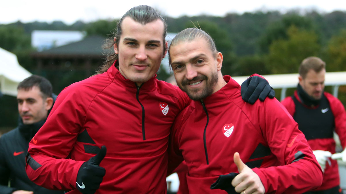 Ve Caner Erkin'den s�rpriz anla�ma! Eski tak�m�na geri d�n�yor