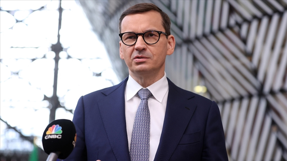 Polonya Ba�bakan� Morawiecki: Umar�m tanklar konusunda Almanya'dan yan�t �abuk gelir