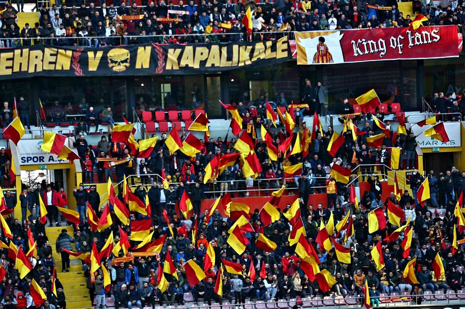 Kayserispor taraftar�ndan TFF'ye 'Sivasspor-Be�ikta� ma��' �a�r�s�