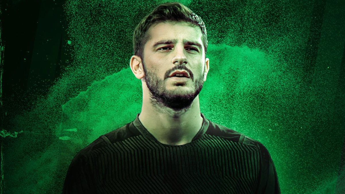 Sakaryaspor'dan defansa takviye