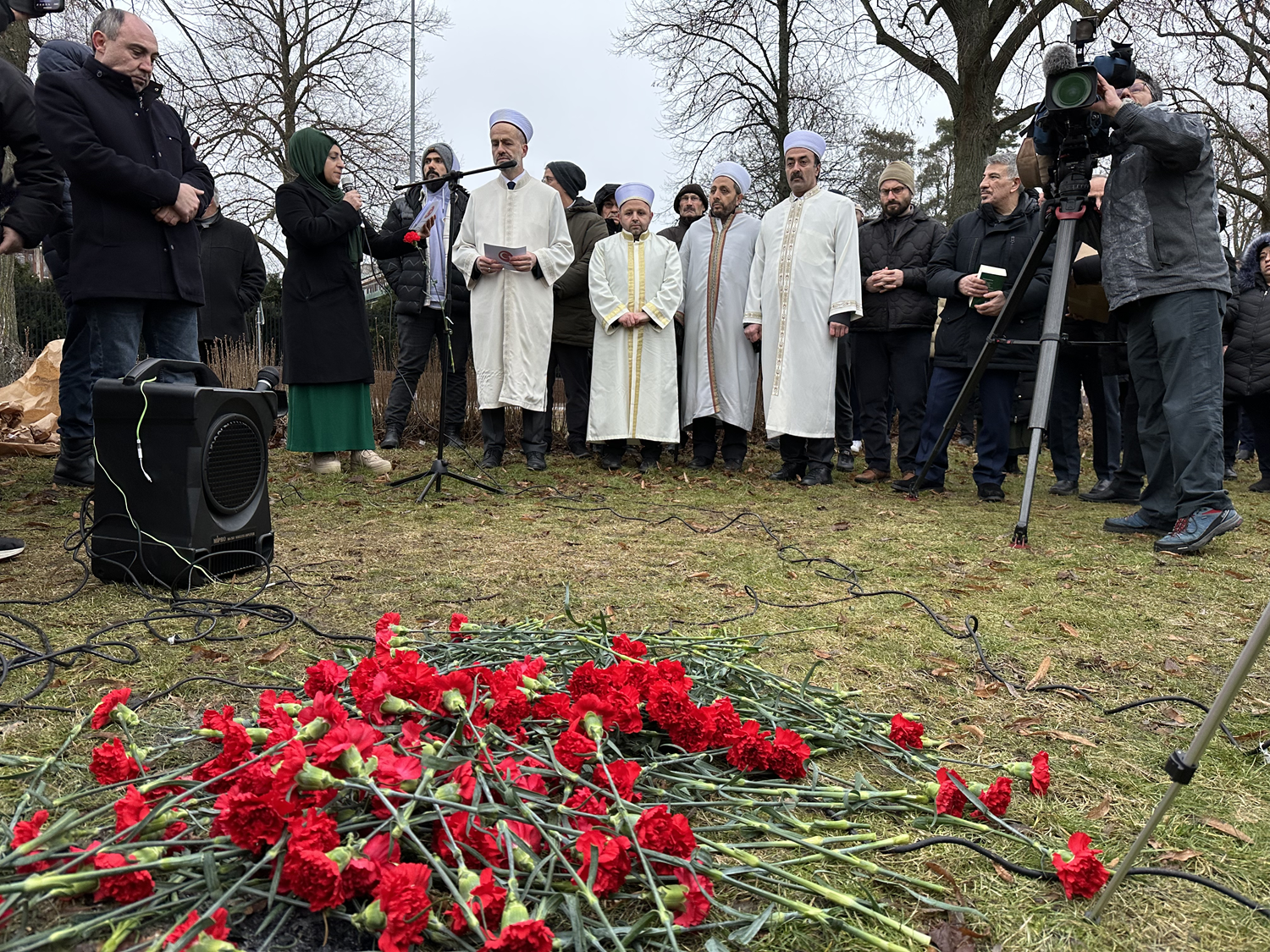 T�rkiye'nin Stockholm B�y�kel�ili�i �n�nde Kur'an-� Kerim'e sayg� program� d�zenlendi