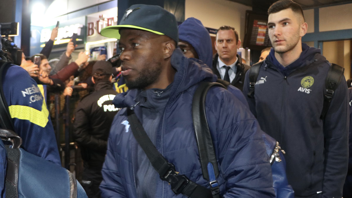 Ve Enner Valencia transferi hay�rl� olsun! Yeni adresi belli oldu...