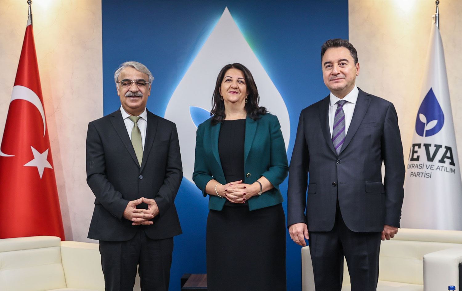 �arp�c� Ali Babacan itiraf�: Kendini HDP'nin 3. genel ba�kan� zannediyor