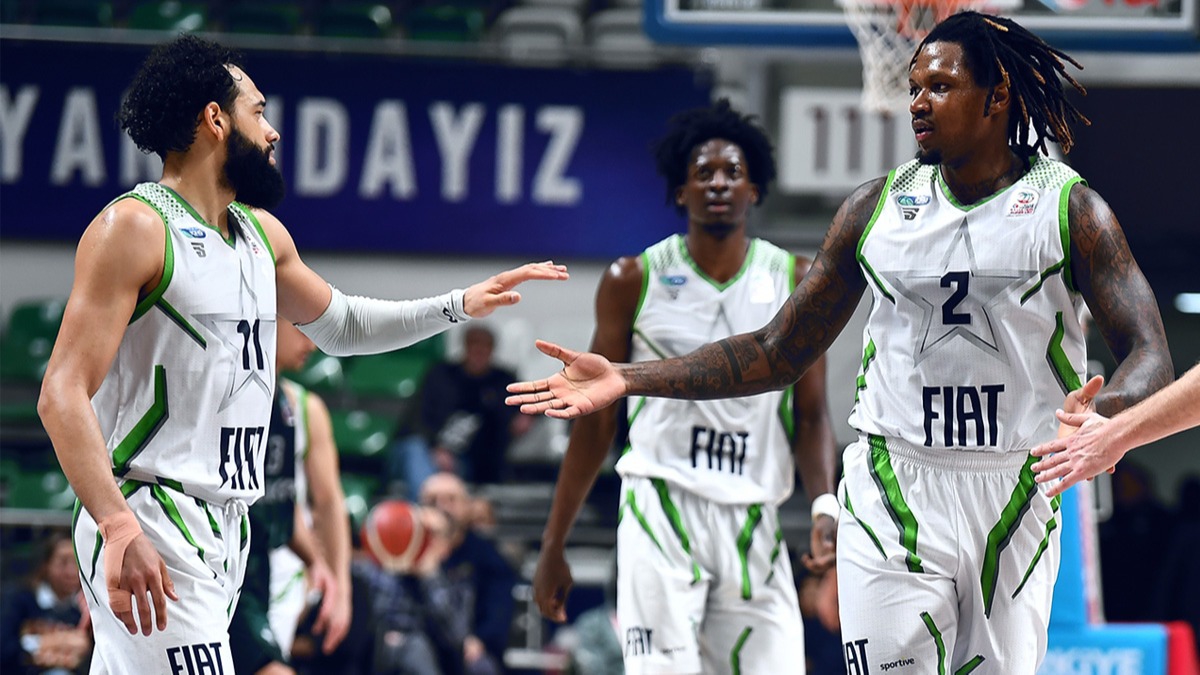 TOFA evinde AYOS Konyaspor Basketbol'u yendi