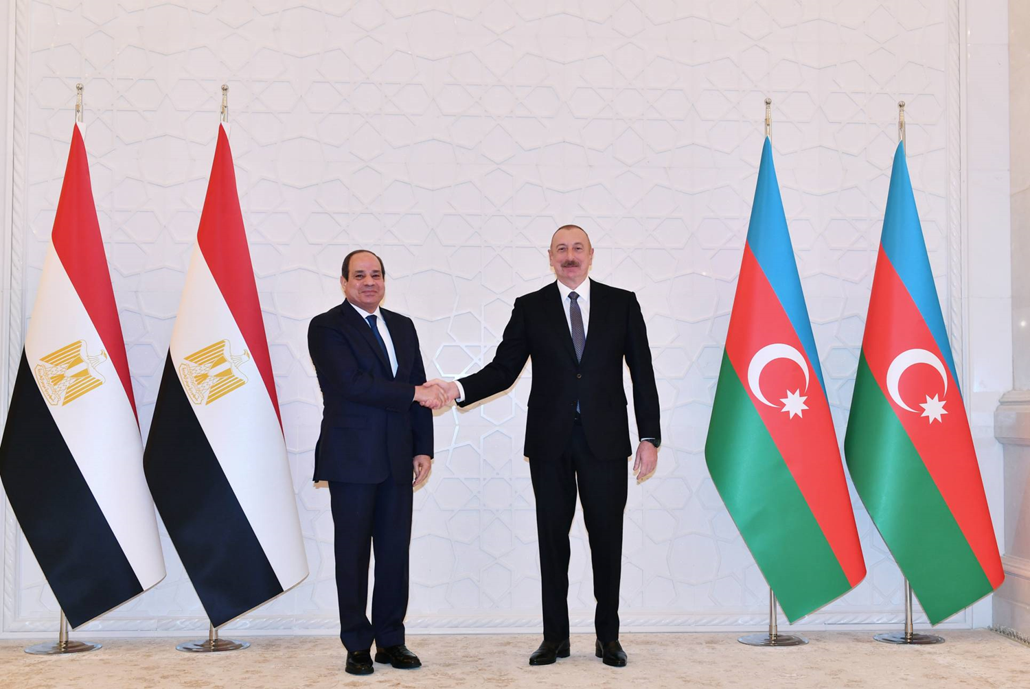 Aliyev: ��T ve Ba�lant�s�zlar Hareketi �yesi bir �lke, BMGK daimi �yesi olmal�d�r