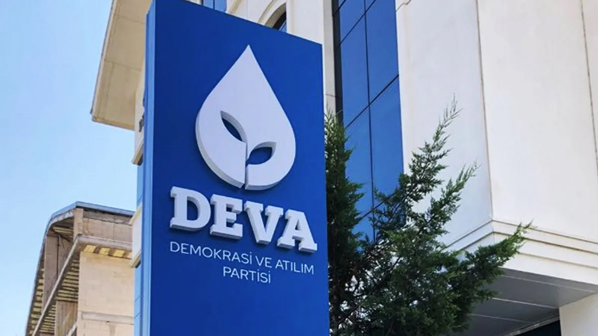 DEVA Partisi'nde toplu istifa! Onlarca ki�i AK Parti'ye ge�ti