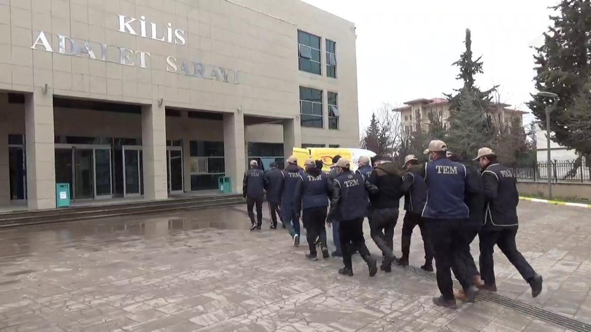 Kilis'te DEA operasyonlarnda yakalanan 5 zanldan 3' tutukland 