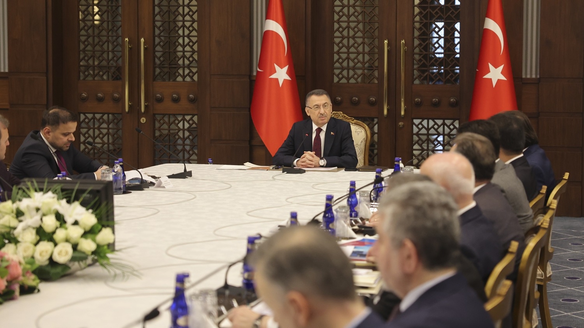 Cumhurbakan Yardmcs Oktay, ''Dijital Trkiye 2023 Toplants''na bakanlk etti