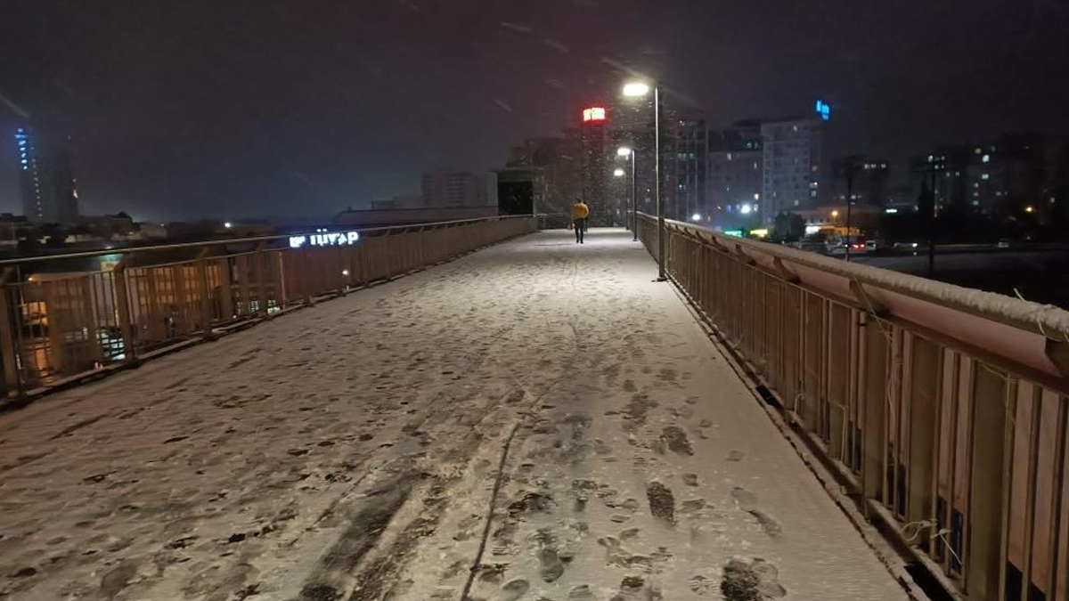 �stanbul'da kar ya���� etkili olmaya ba�lad�