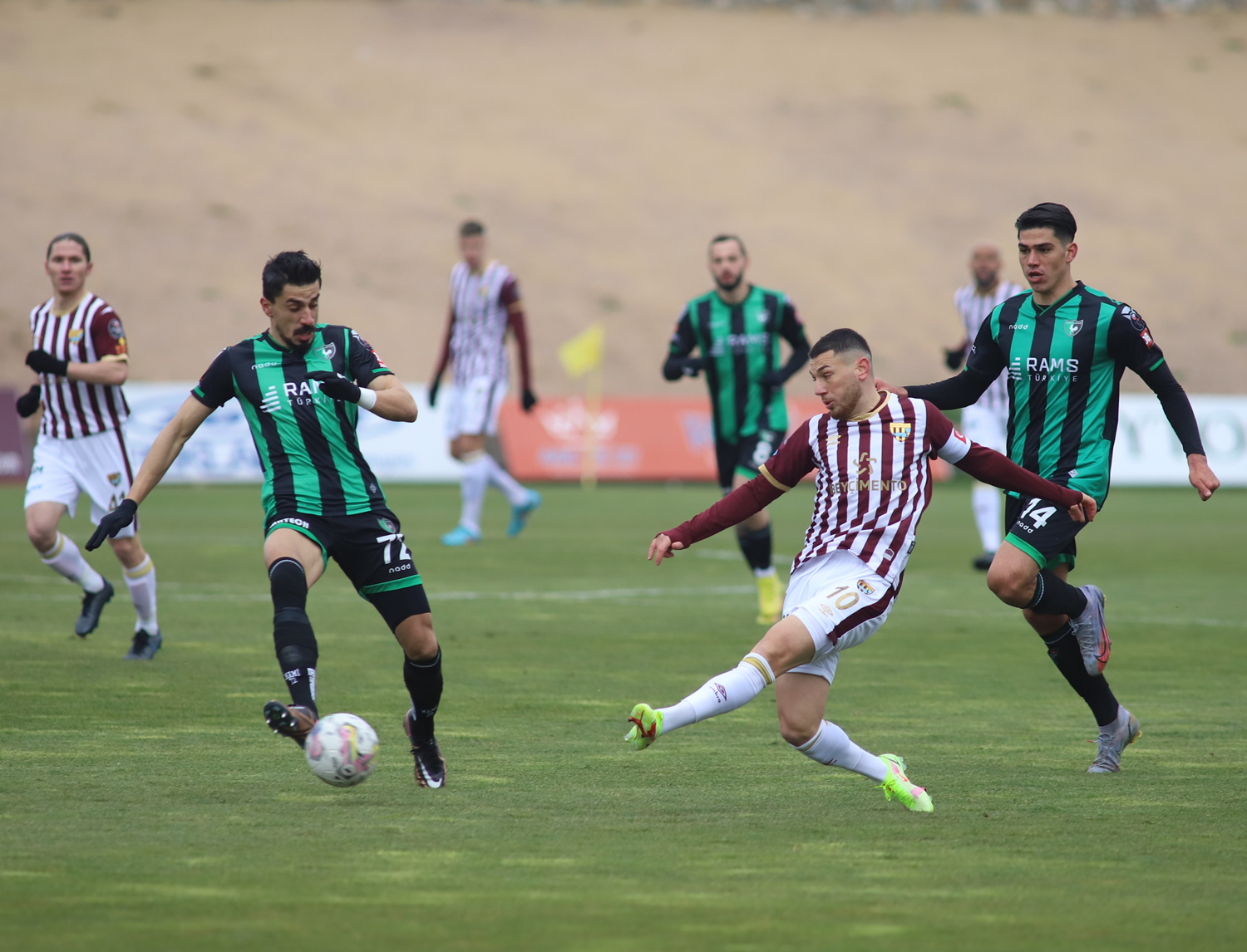 Denizlispor, Band�rmaspor'u farkl� yendi