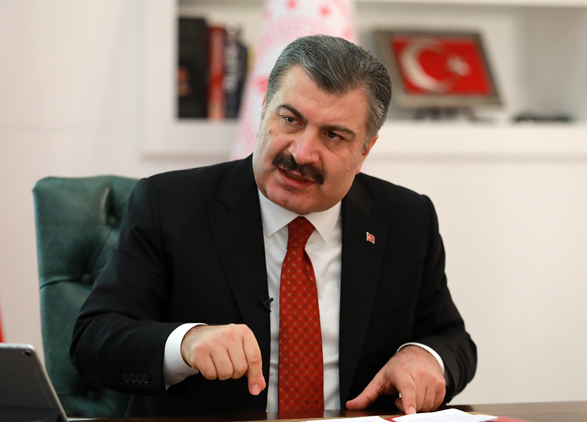 Sa�l�k Bakan� Koca'dan kanser taramalar� i�in '20 dakikan�z� ay�r�n' �a�r�s�