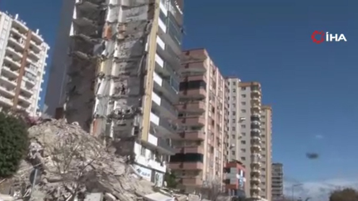 Yeni deprem 12 katl binay ykt