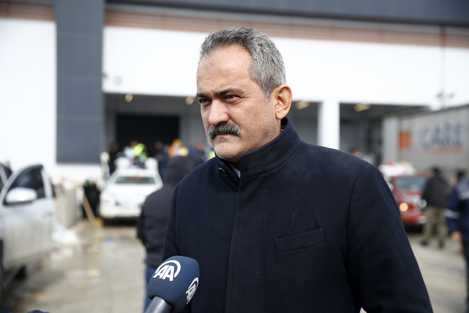 Depremzede ��rencilere nakil hakk� tan�nd�