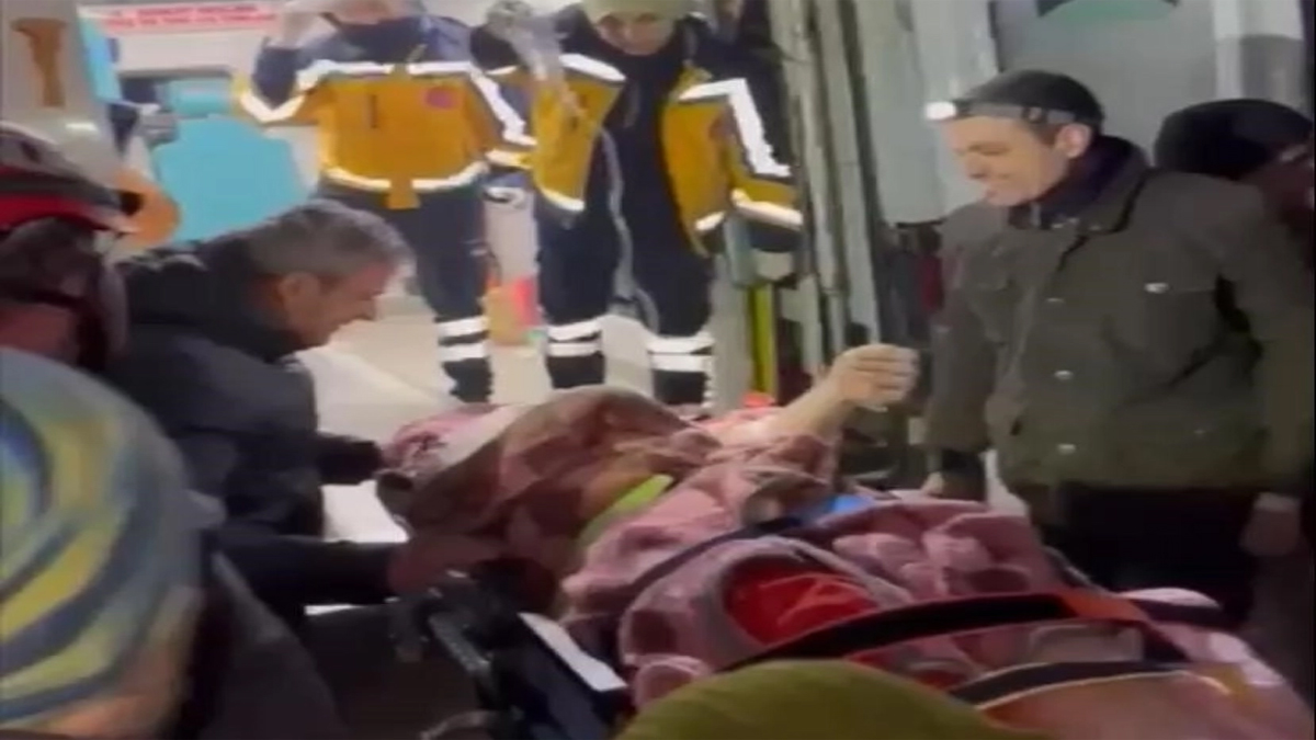 Hatay Antakya'dan depremin ���nc� g�n�nde gelen sevindiren geli�me