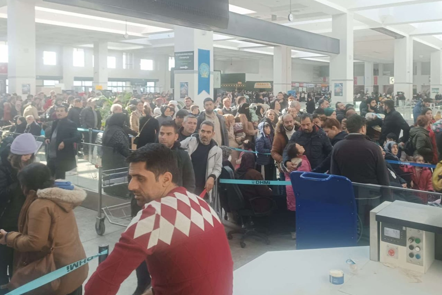 'Asr�n felaketi'nin ard�ndan Gaziantep'ten 13 bin 160 depremzede tahliye edildi