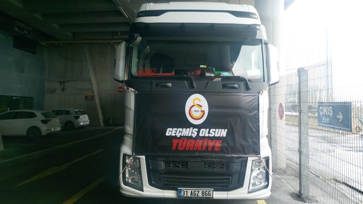 Galatasaray'n 2 yardm tr daha yola kt