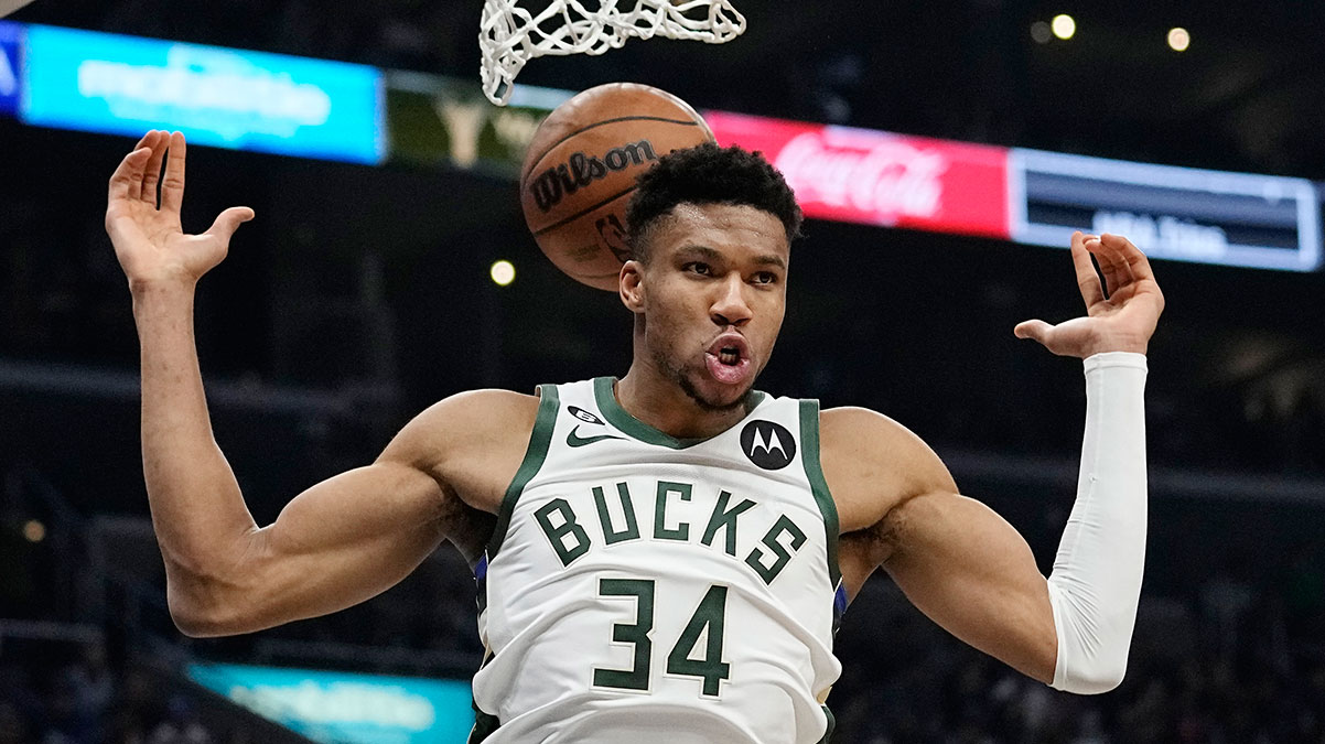 Milwaukee Bucks doludizgin ilerliyor